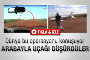 Arabayla uçağın kanadına çarptılar - İzle