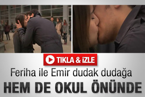 Feriha ile Emir okul önünde öpüşüyor - İzle