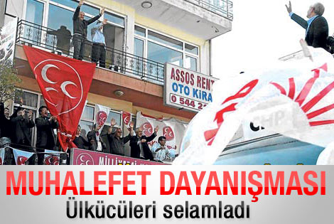 Kılıçdaroğlu'na MHP'lilerden sevgi gösterisi