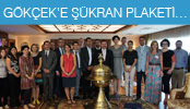 İŞİTME ENGELLİLERDEN BAŞKAN GÖKÇEK’E ŞÜKRAN PLAKETİ…