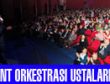 KENT ORKESTRASI USTALARLA