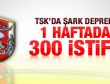 Bir haftada 300 subay istifa etti