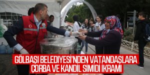 Gölbaşı Belediyesi'nden vatandaşlara çorba ve kandil simidi ikramı