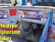 Belediye afişlerine saldırı