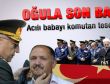 Komutan şehit babasını teselli etti